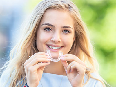 Simply Smiles Dental in Harlem | Invisalign reg , Air Abrasion and Digital Impressions