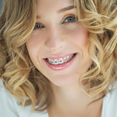 Simply Smiles Dental in Harlem | Veneers, All-on-4 reg  and Sleep Apnea